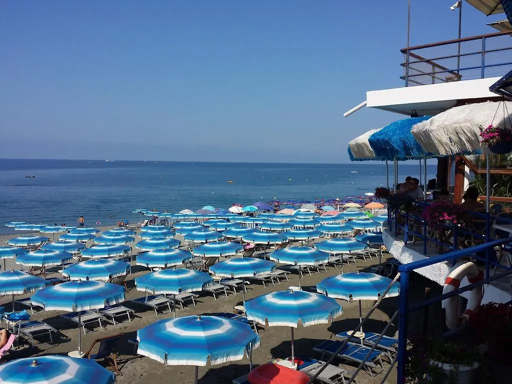 Apartments Arcobaleno Deiva Marina